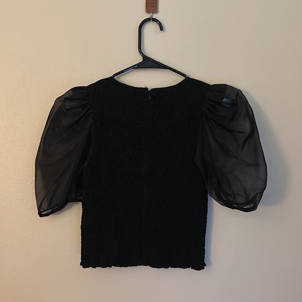 Black puff sleeve top - Picture 2 of 2